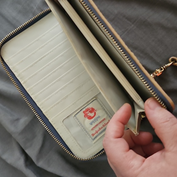 Spartina 449 Floral Embroidered Wristlet‎ Wallet - Picture 4 of 6